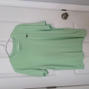 Men's Nike Dry Fit Top